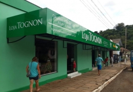 Fachada em ACM com Letra Caixa