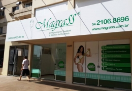 Fachada em ACM com Letra Caixa