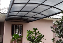 Toldo em Policarbonato Aveolar